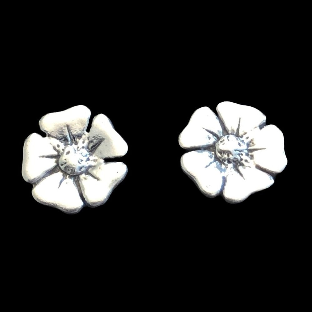 Sterling Silver 925 Dogwood Pansy‎ Flower Earrings USA Made Surgical Steel Post